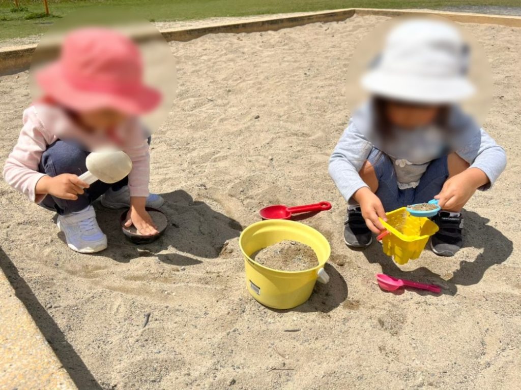 輪内公園の砂場